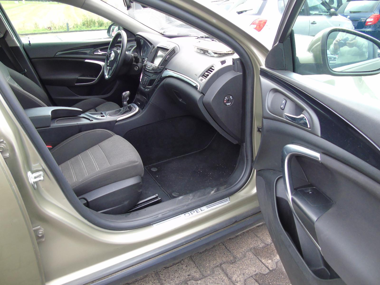 Opel Insignia 2015 — photo 12