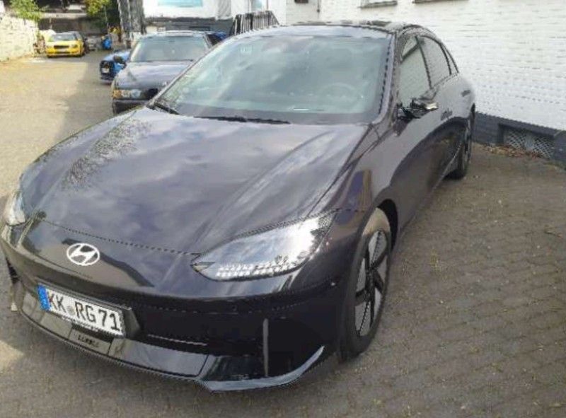 Hyundai Ioniq 6 Uniq Leder 360Cam BOSE Head-Up ACC V2L