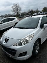 Peugeot 207 CC Black & White Edition 120 Black & Whi... - Peugeot 207: W