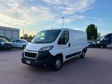 Peugeot Boxer 330 2.0 BlueHDi 130CV PC-TN Furgon - Peugeot Boxer: Kombi