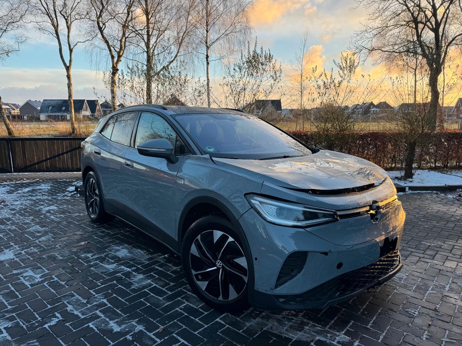 Volkswagen ID.4 Pro 210 kW Pro Performance Panoramadach AHK