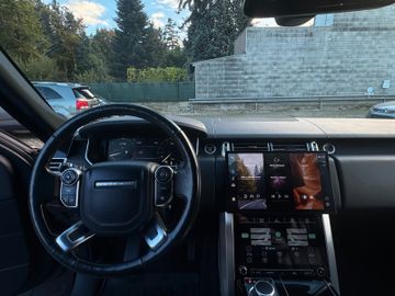 Land-Rover Range Rover - 8