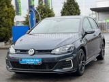 Volkswagen Golf VII Lim.GTE Digital Tacho Klima Navi Xenon - Volkswagen Golf: Vii GTE
