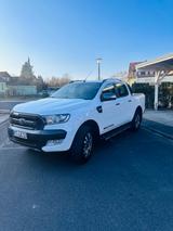 Ford Ranger - Ford Ranger mit Benzin-Antrieb: Geländewagen
