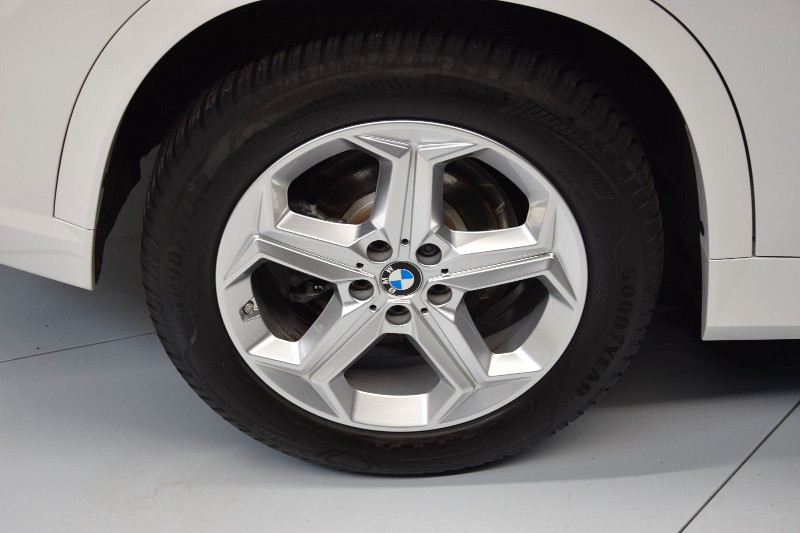 Fahrzeugabbildung BMW X1 20 i sDrive M Sport Leder Pano HuD h/k Memory