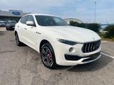 Maserati Levante V6 430 CV S Granlusso - Maserati Levante GRANLUSSO mit Benzin-Antrieb