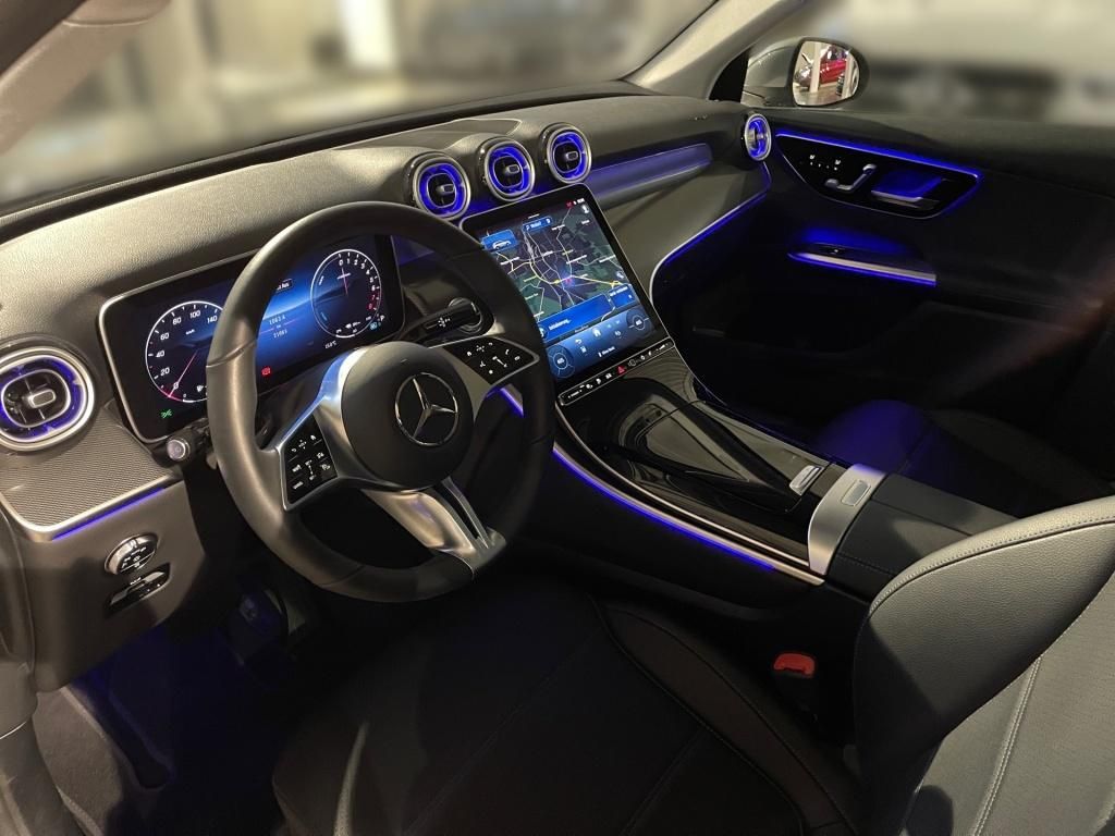 Fahrzeugabbildung Mercedes-Benz GLC 300 e 4M AHK ACC Pano Sitzklima 360° Massage