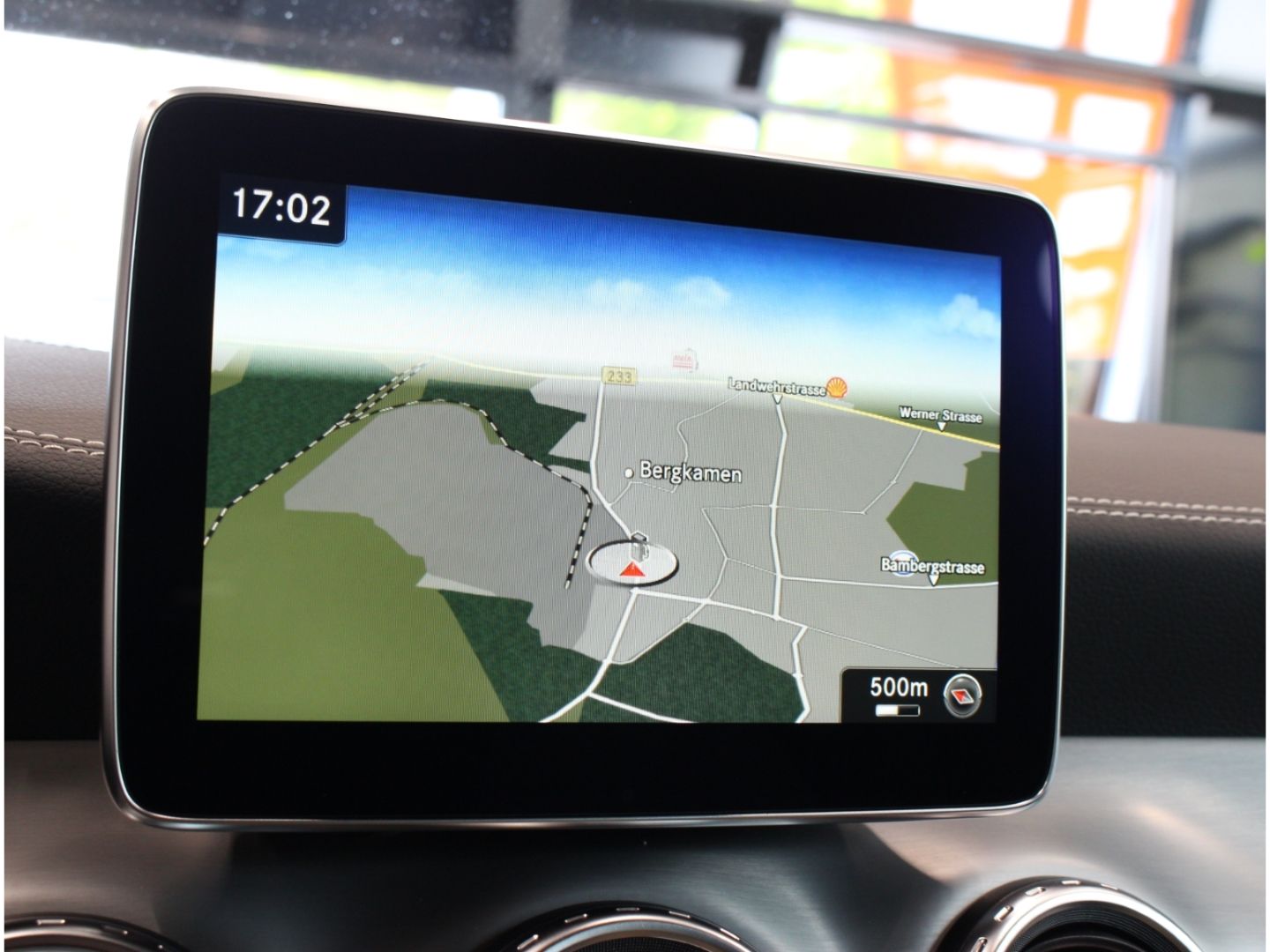Fahrzeugabbildung Mercedes-Benz GLA 250 - 4Matic*Score*Navi*Pano*Kamera*