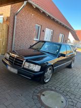 Mercedes-Benz Mercedes Benz 190E W201 EVO innen - Mercedes-Benz 190: Limousine, Evo
