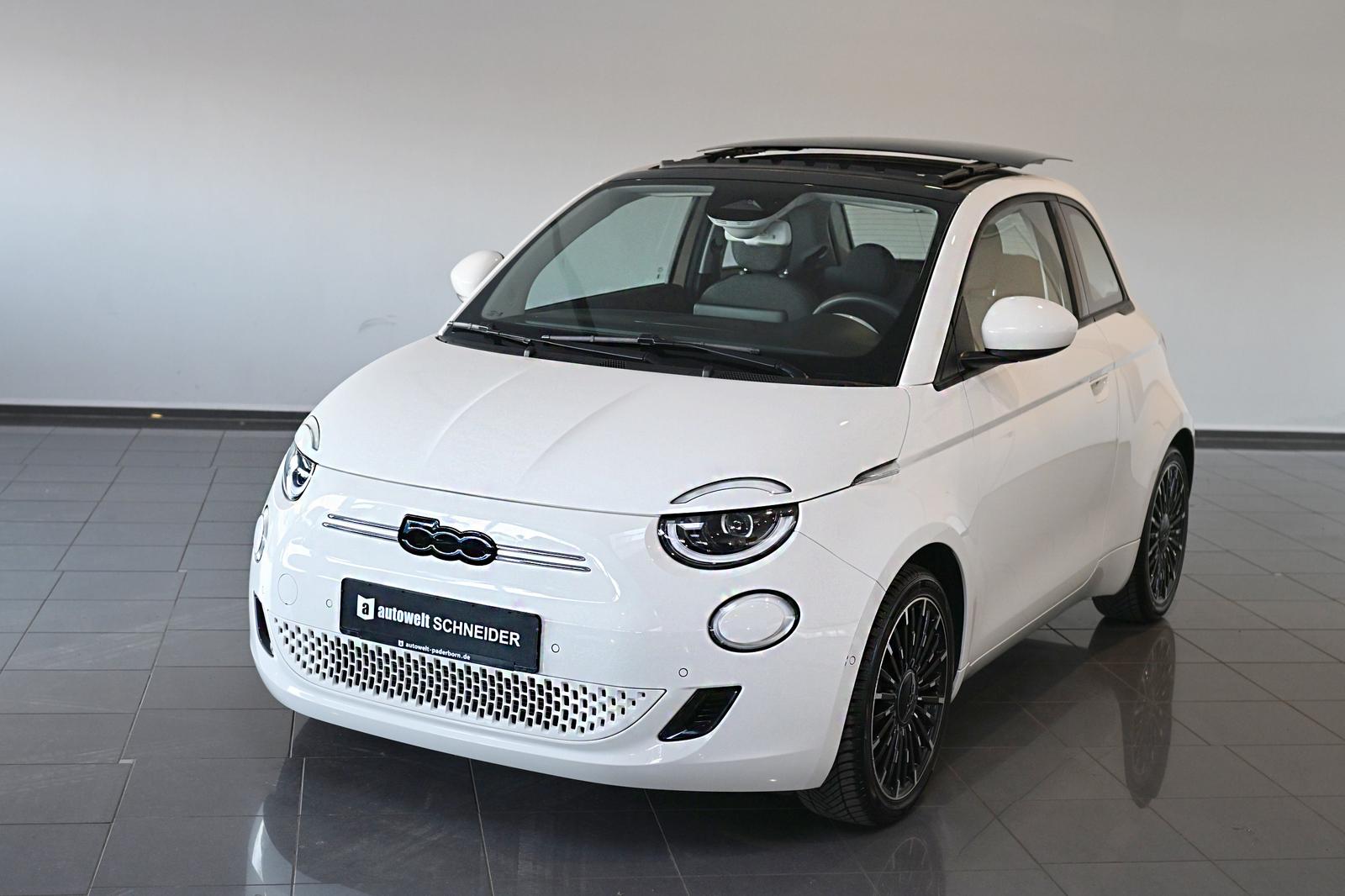 Fiat 500e Icon 42 kWh Skydome SHZ Navi LED Kamera 17"