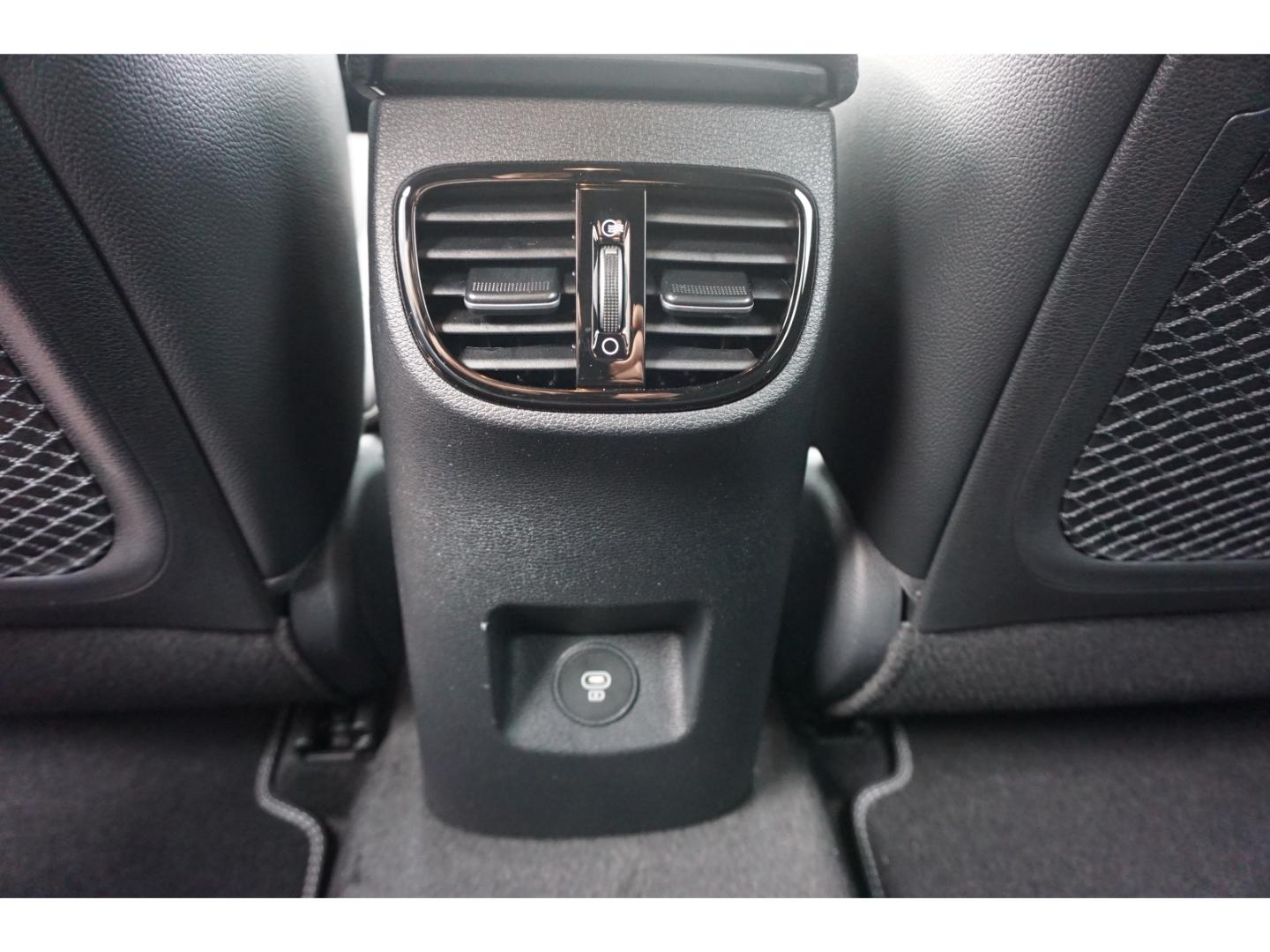 Kia Ceed_sw 1.5T 140 GT Line DCT7 AHK Navi Techn. AC