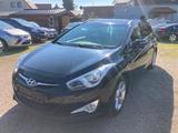 Hyundai i40 cw Style - gebrauchte Hyundai i40 aus dem Jahr 2011