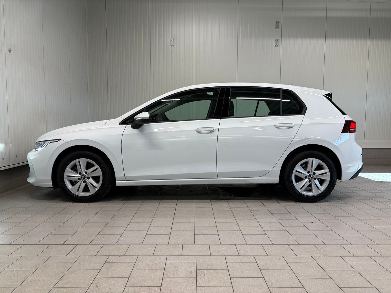 Volkswagen Golf VIII Goal 1.5 TSI STANDHZG HARMAN-KARDON foto 3