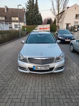 Mercedes-Benz C 220 CDI 4MATIC ELEGANCE Aut. ELEGANCE - Mercedes-Benz C 220 mit Diesel-Antrieb: Limousine, Elegance Cdi