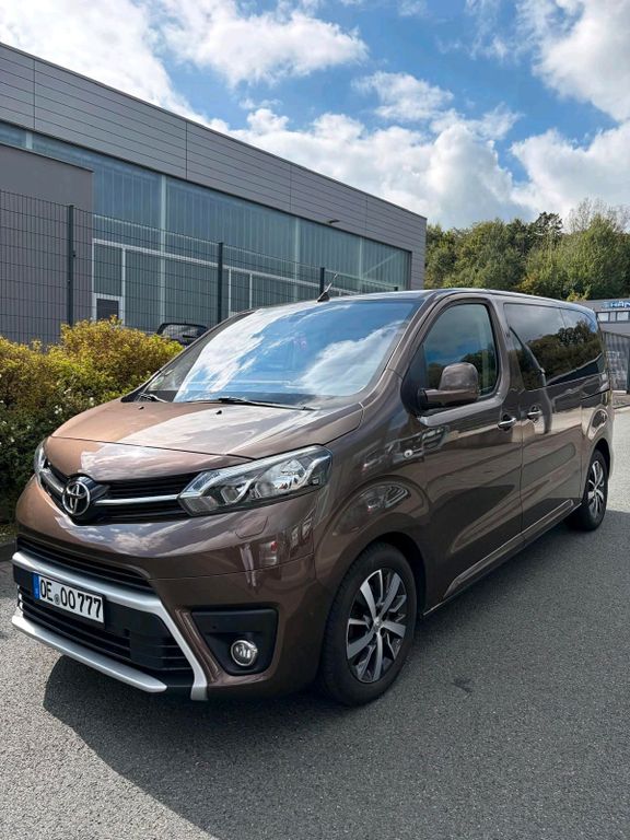 Image of Toyota Verso