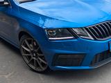 Skoda Octavia 2.0 TSI RS Combi - Skoda Octavia: Blau, RS