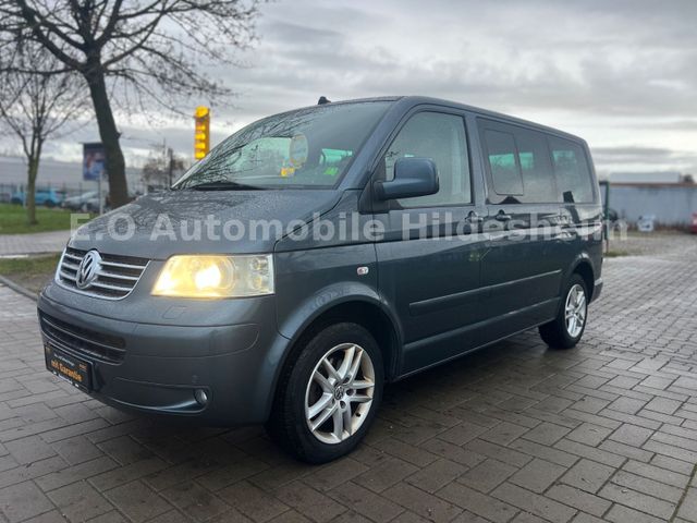 Volkswagen T5  Bus Multivan Highline Schiebedach Automatik.