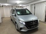 Mercedes-Benz V 250 d lang Style Plus AHK Multibeam Distr - : Allradantrieb, Kleinbus