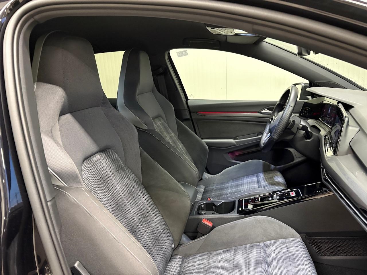 Volkswagen Golf VIII GTD 2.0 TDI DSG MATRIX-LED RFK NAVI AC, миниатюра 24