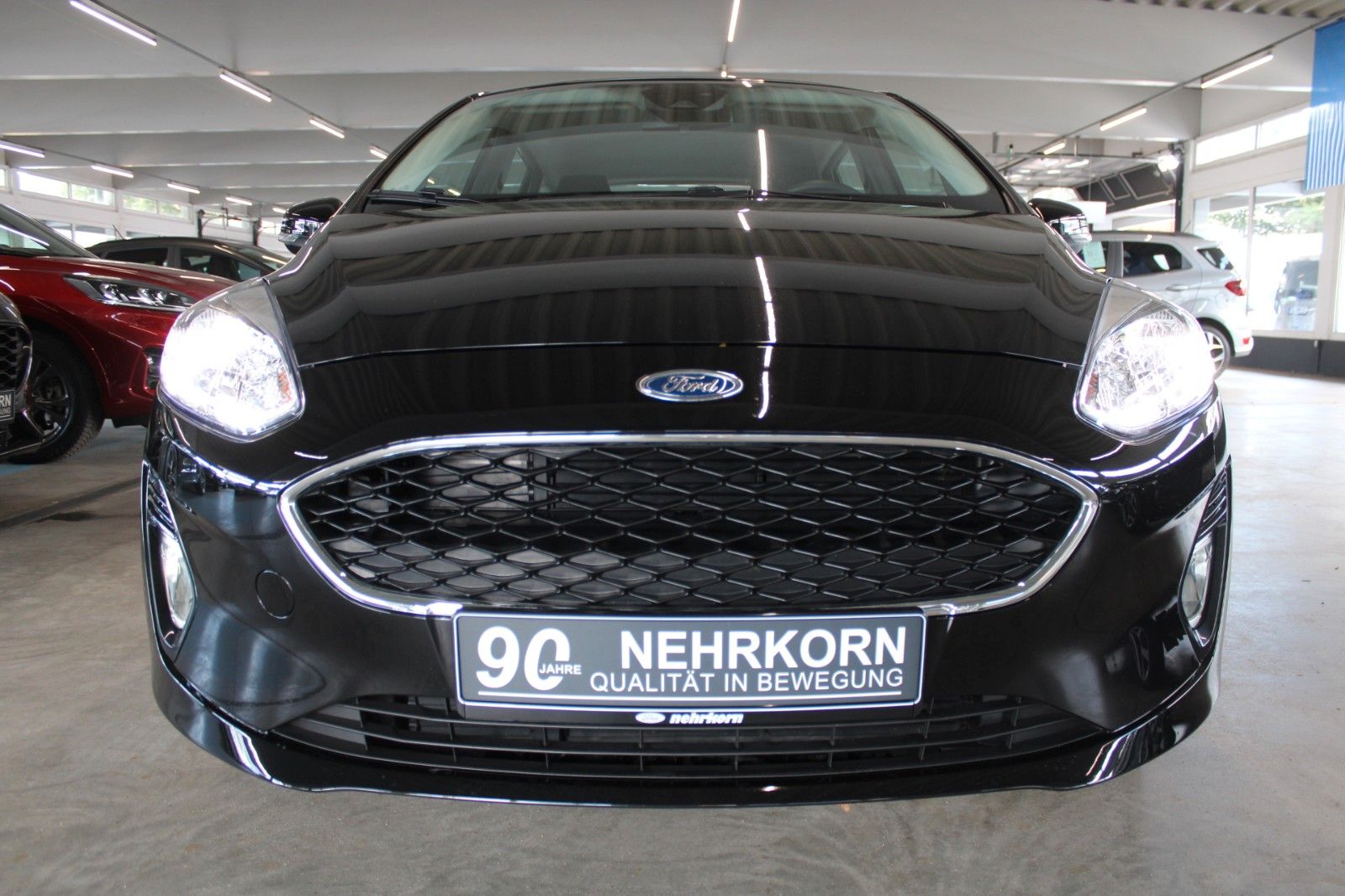 Fahrzeugabbildung Ford Fiesta Cool & Connect 5-T LED KLIMA WinterPaket