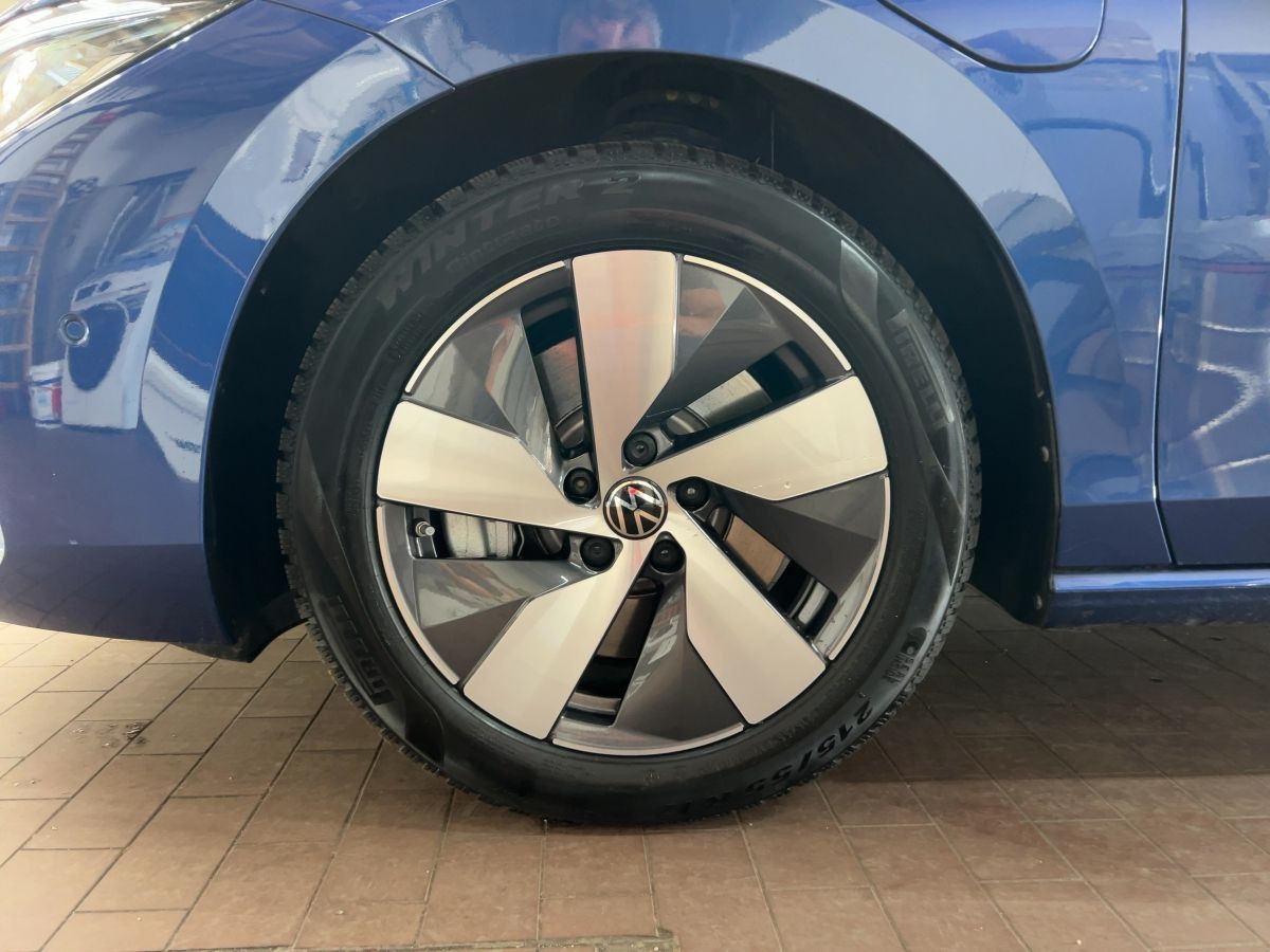 Volkswagen Passat Variant - Bild 15