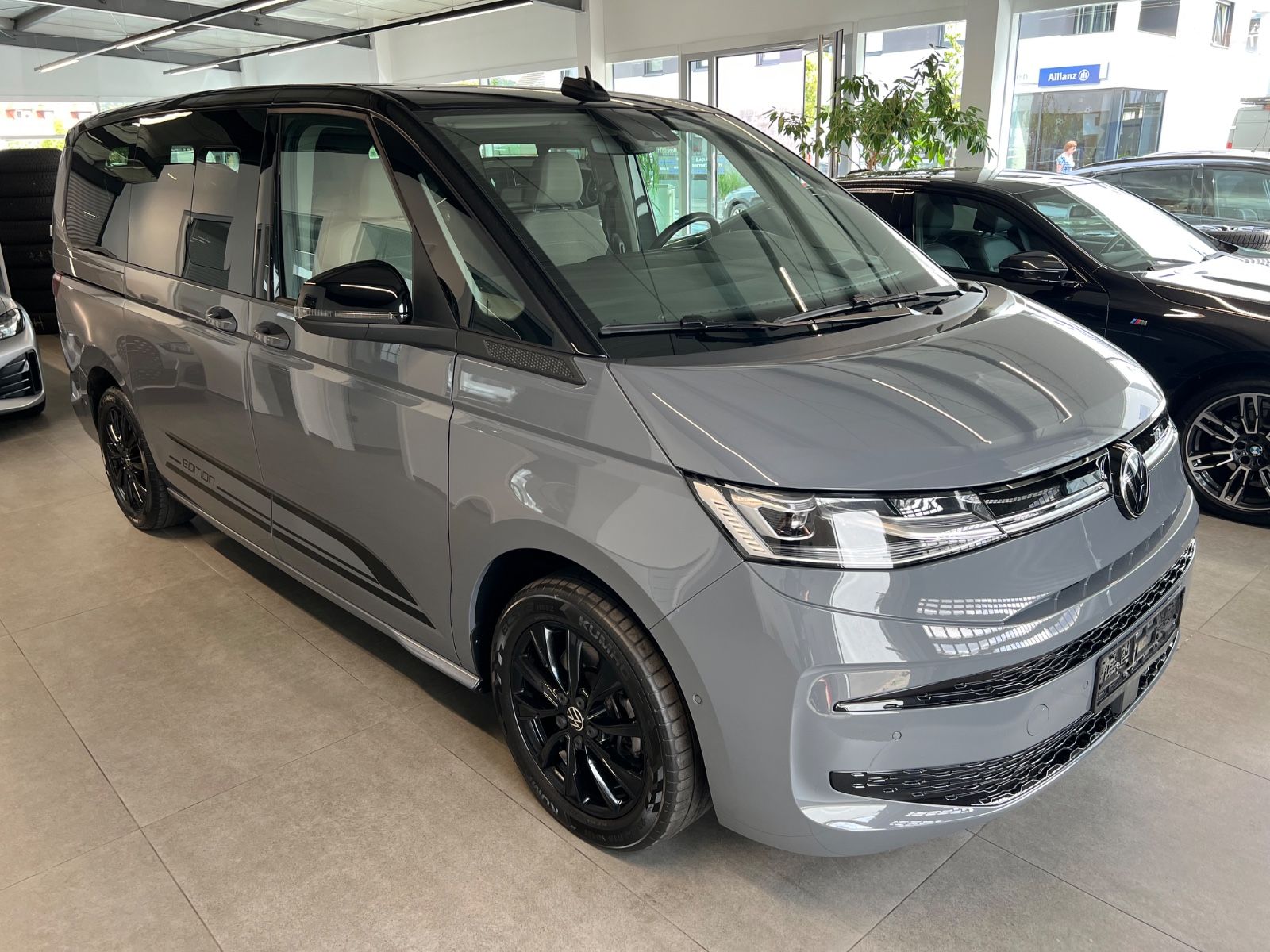 Volkswagen T7 Multivan Edition Lang / 5 J. Garantie imagem 3