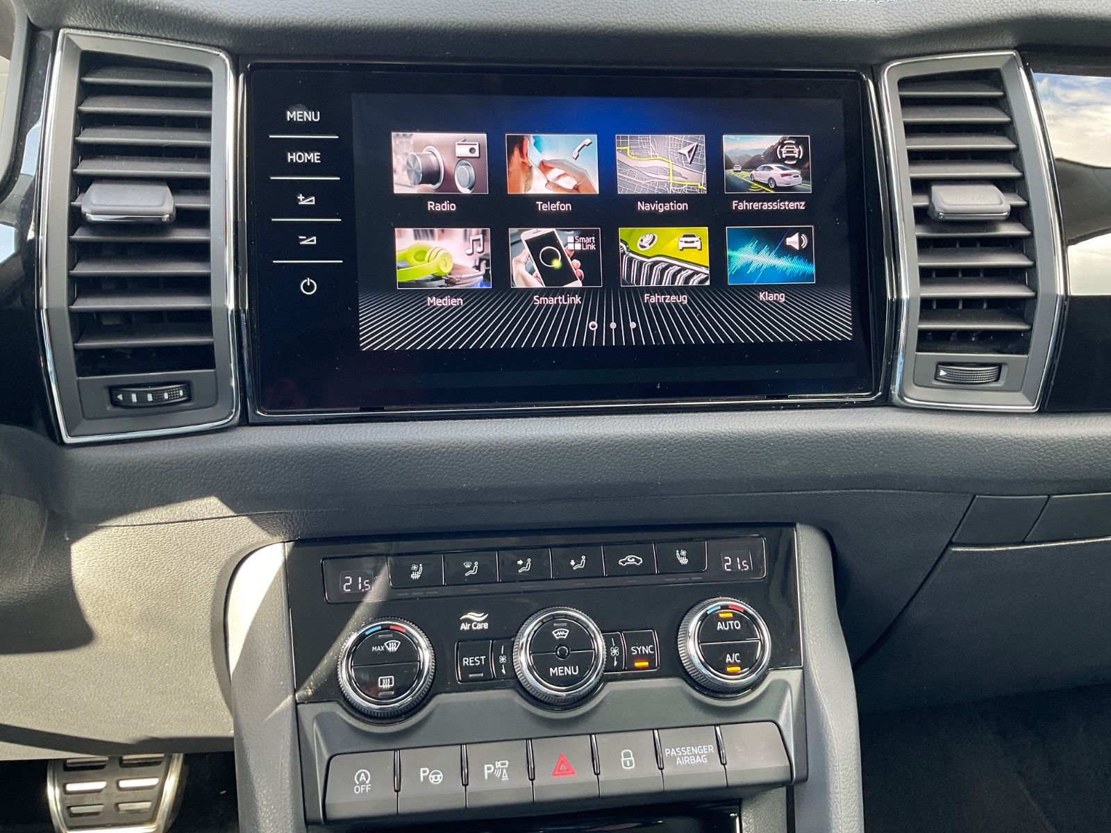 Fahrzeugabbildung SKODA Kodiaq 2.0 TDI DSG 4x4 L&K,AHK,360°Kamera