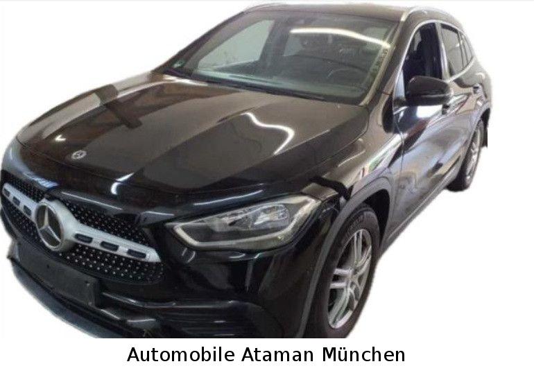Mercedes-Benz GLA 200 DCT *AMG Line* Leder / Navi / PTS