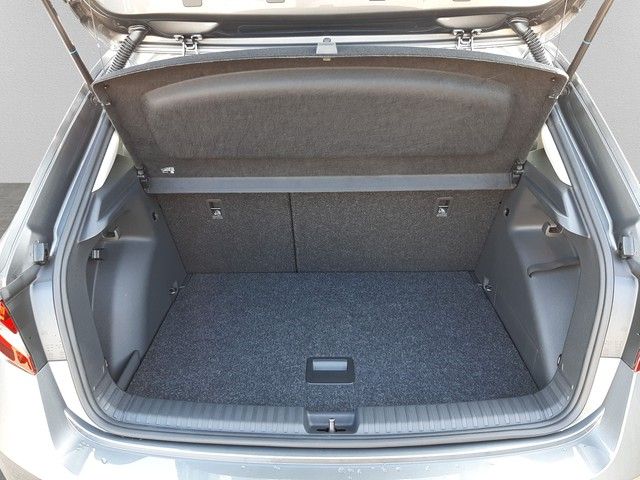 Fahrzeugabbildung Skoda Fabia Tour 1.0 TSI Kamera LenkHz LED SitzHz