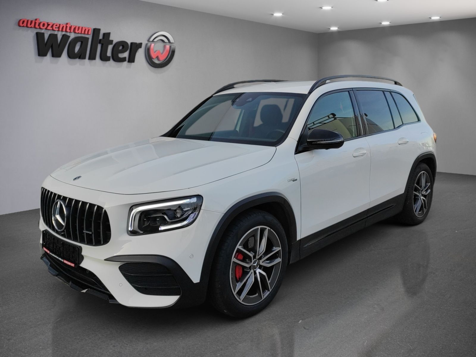 MERCEDES-BENZ GLB 35 AMG*2.0l*360°Kamera*Multibeam*Ambiente