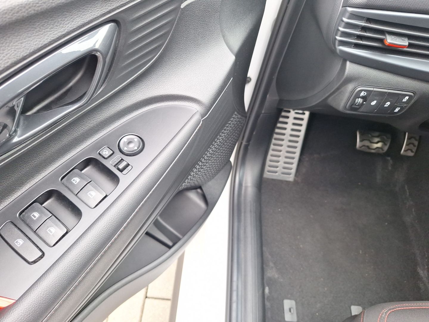 Hyundai i20 – Bild 18