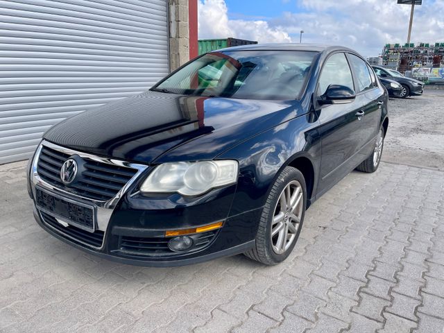 Volkswagen Passat 1.6 FSI Comfortline, Sitzheizung, Klima,