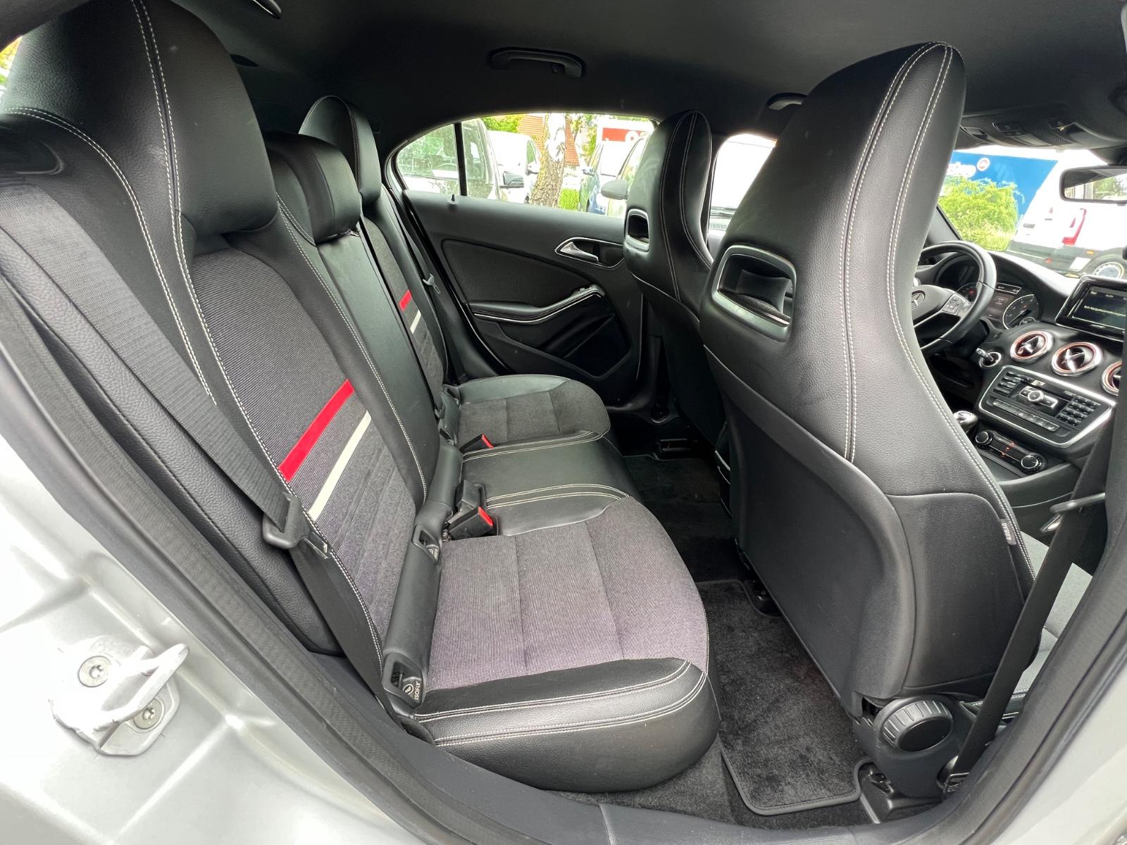 Mercedes-Benz A 180 A A 180 BlueEfficiency