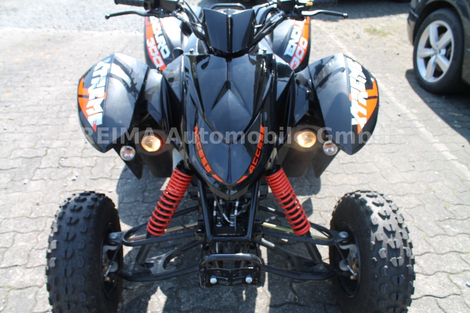 Fahrzeugabbildung Access Motor XTREME 300 mit Lof Zulassung