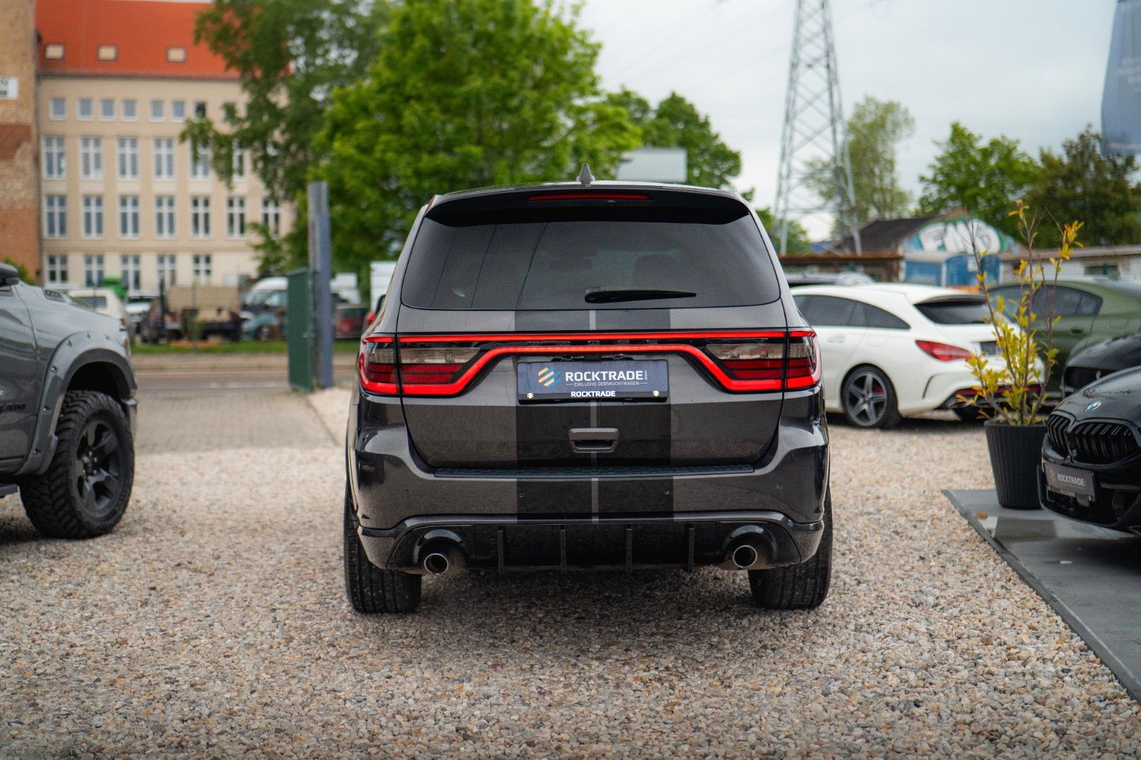 Fahrzeugabbildung Dodge Durango 5.7 V8 SRT 4x4 Night-Paket Modell 22 19%