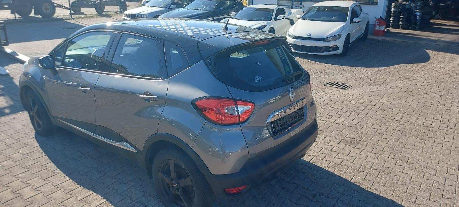 Renault Captur 2014 — photo 7