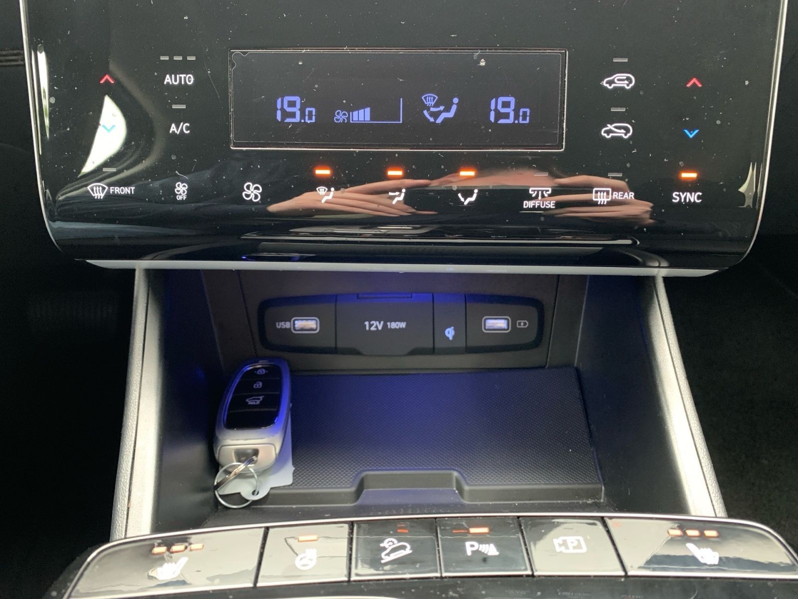 Fahrzeugabbildung Hyundai TUCSON 1.6 CRDi 7-DCT Trend Mild-Hybrid Assi el.