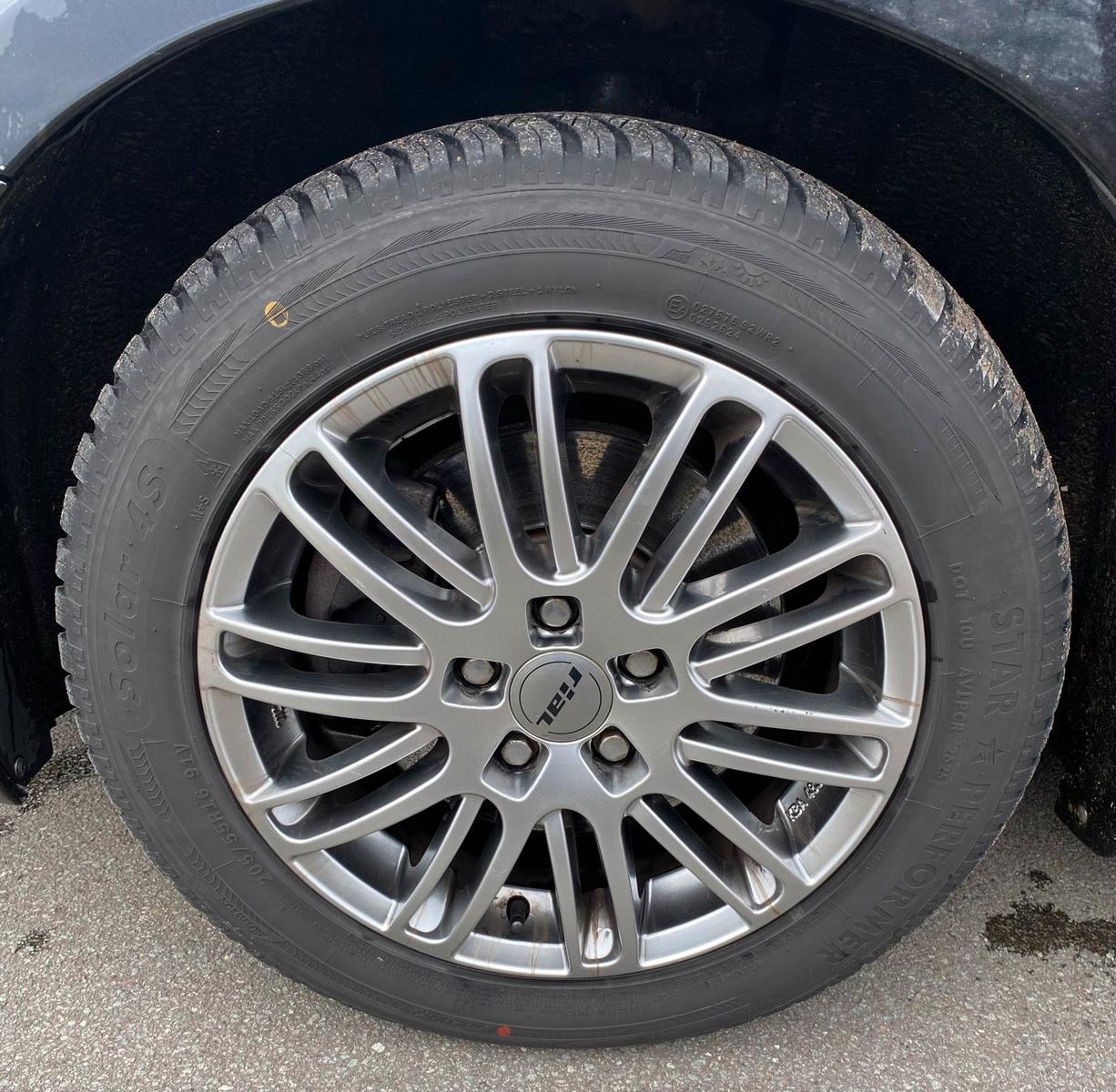 Volvo V60 2011 — photo 5