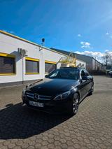 Mercedes-Benz Mercedes C250 W205 Avantgarde 2017 Benziner - Mercedes-Benz W201
