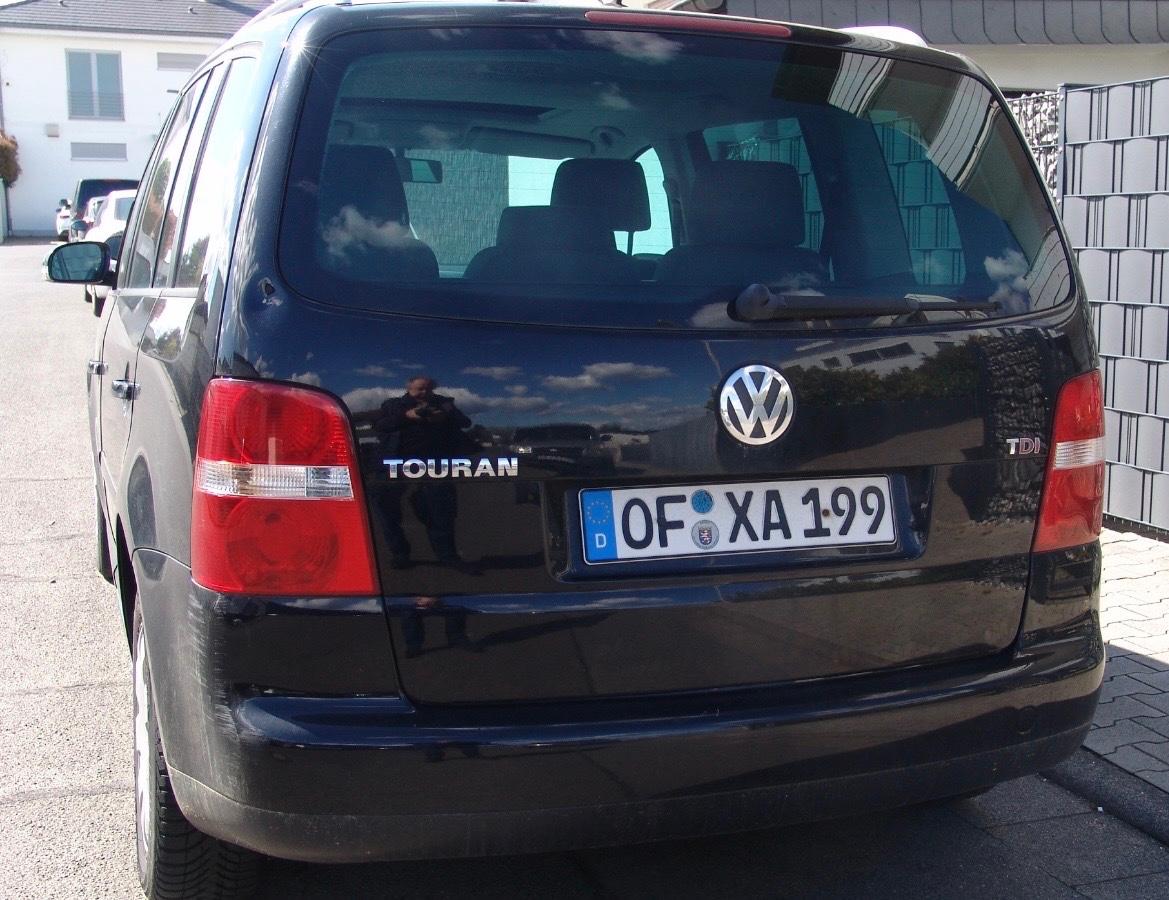 Volkswagen Touran 2.0 TDI Highline 1.Hand