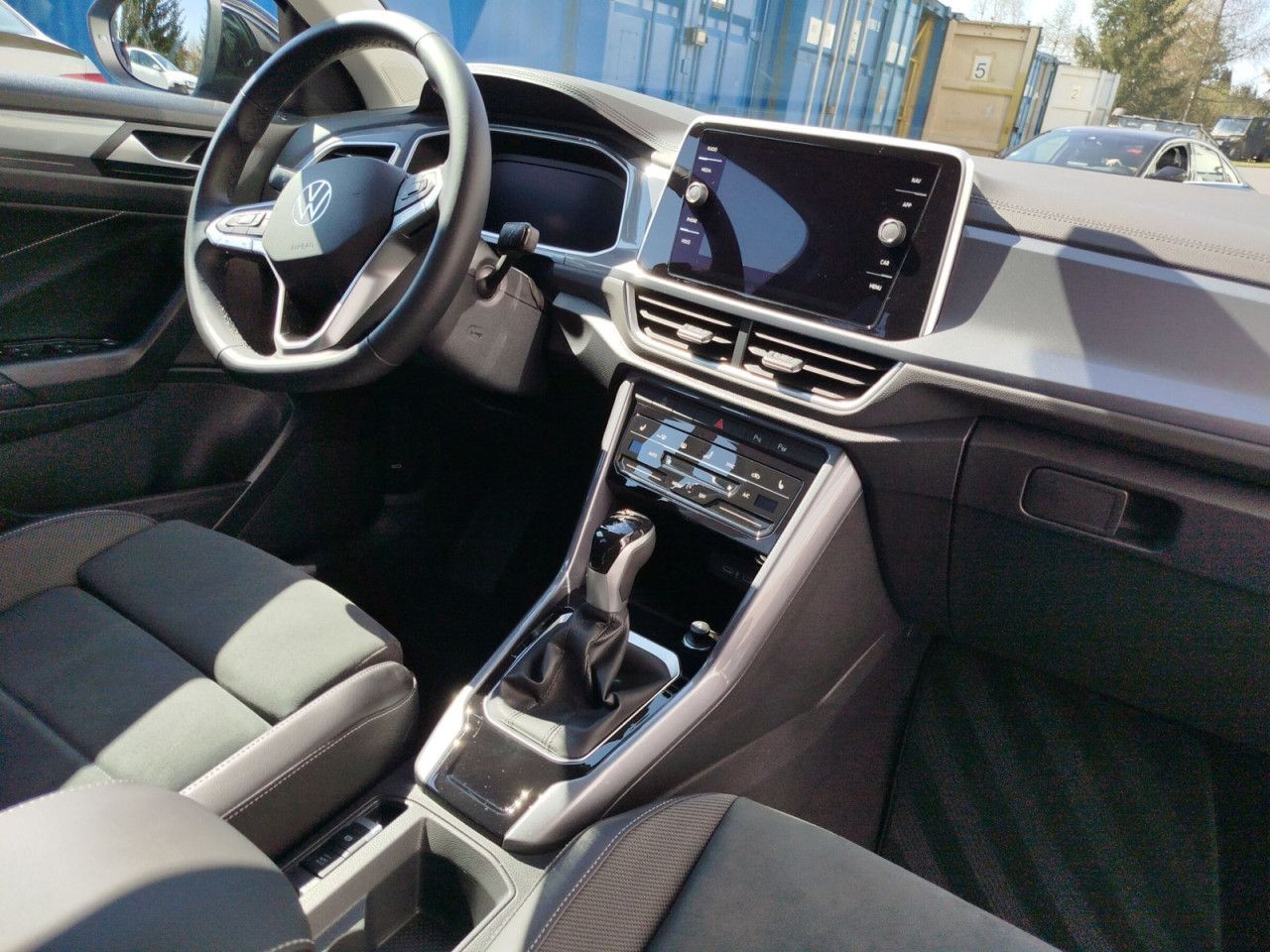 Fahrzeugabbildung Volkswagen T-ROC Style 1.5 TSI 110 kw 7-Gang DSG, AHK, Navi
