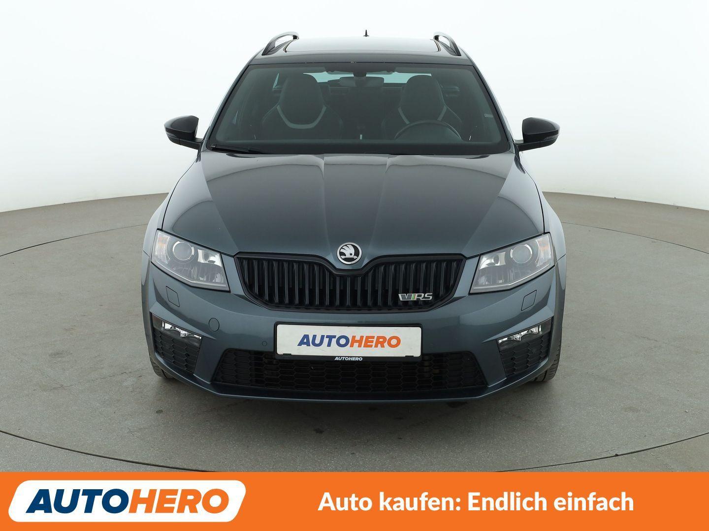 Skoda Octavia 2.0 TDI RS Aut.*NAVI*XENON*TEMPO*CAM*PDC
