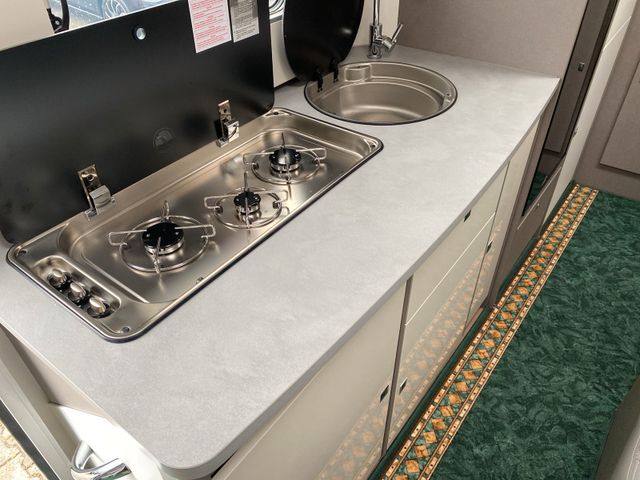 Etrusco A7300 DB Chassis Design Alu Rahmenfenster