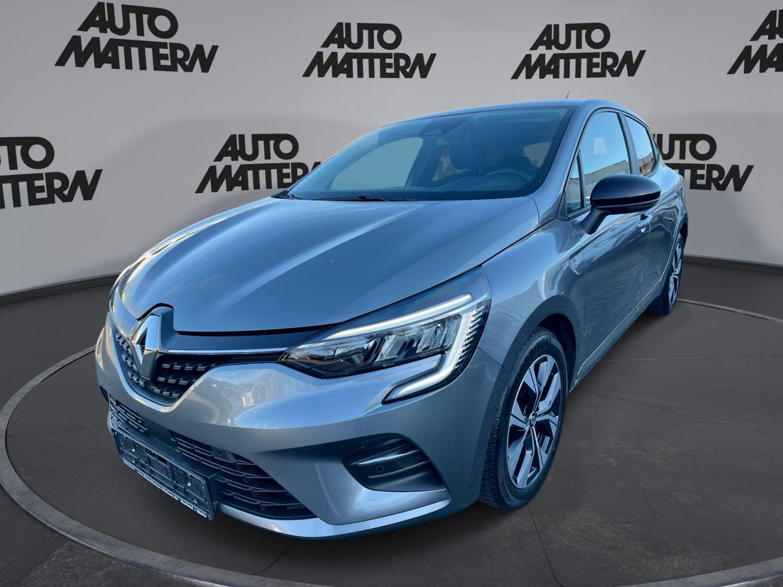 Renault Clio TCe90 Kamera Sitzheizung Navigation