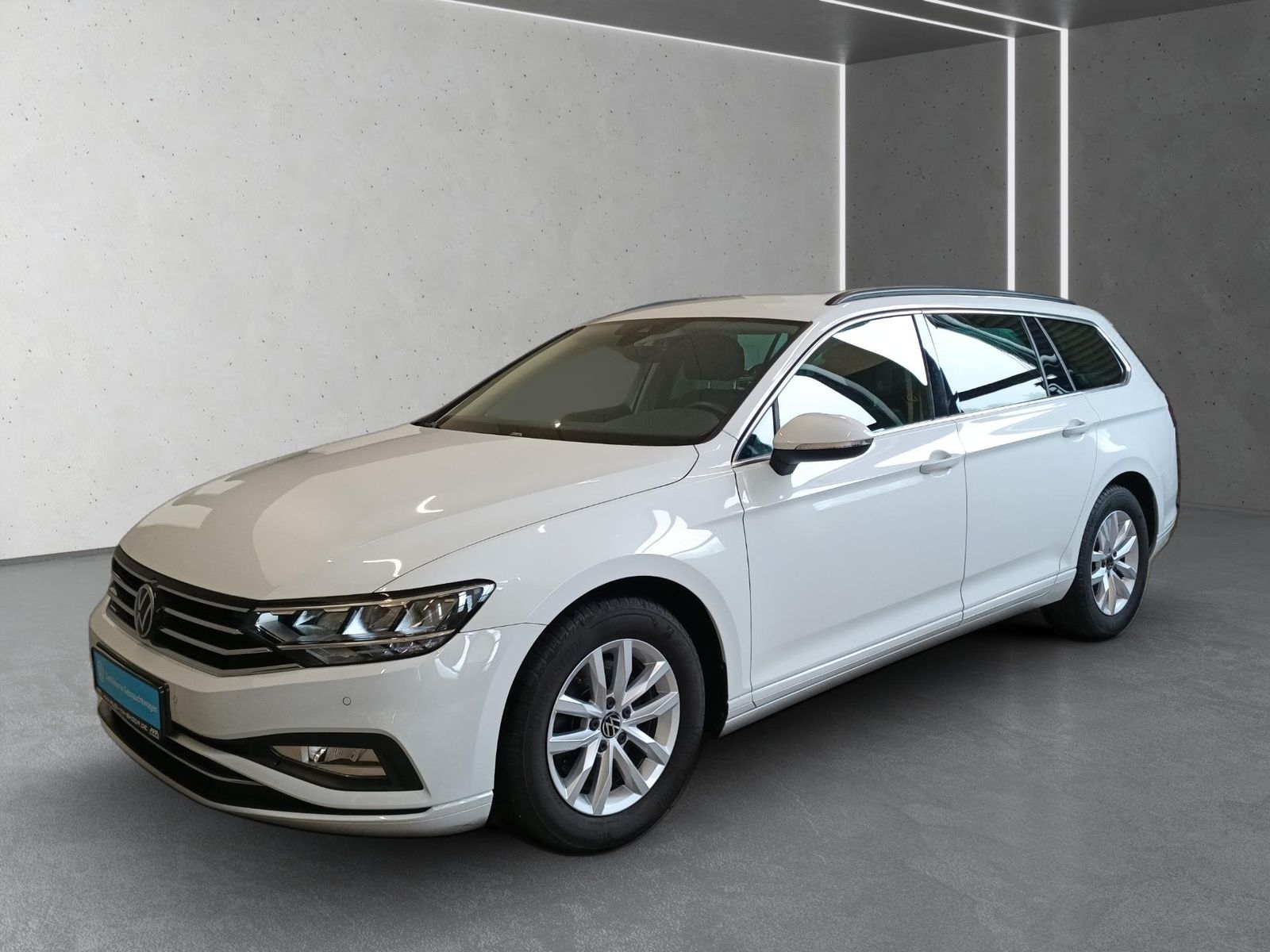 Volkswagen Passat - Bild 2