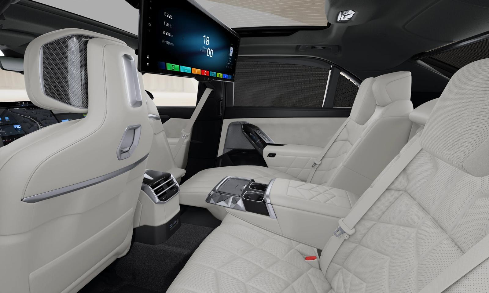 BMW 740 xDrive M Sport*CONNOISSUER*SKYLOUNGE*PANO*