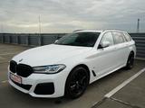 BMW 540d Touring xDrive M, AHK, Pano, 4 Zonen