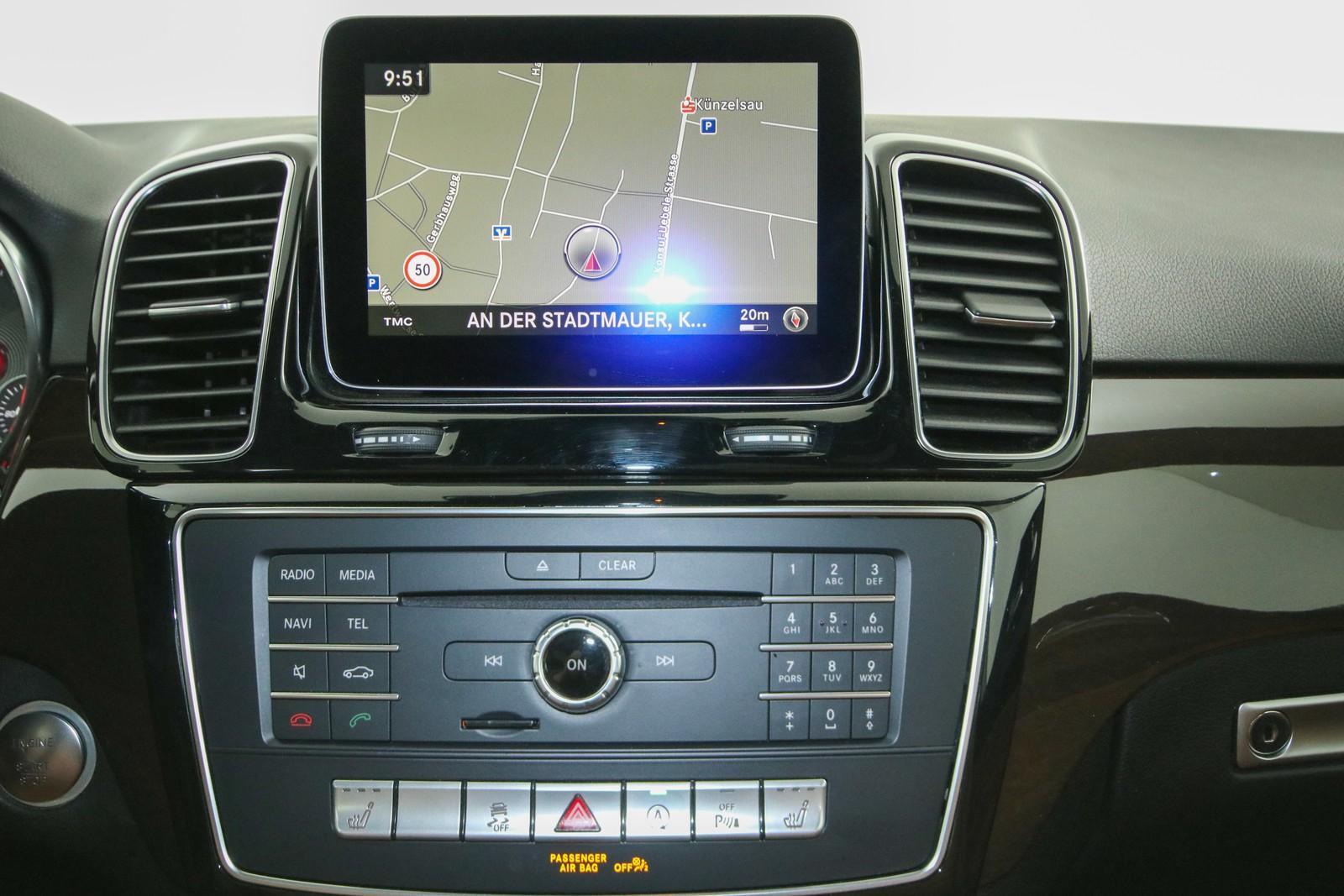 Mercedes-Benz GLE 350 d 4Matic AMG Line Luft Pano Leder 360K