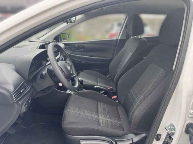 Fahrzeugabbildung Hyundai i20 FL (MY25) 1.2 Benzin (79 PS)  Select Navi Ap