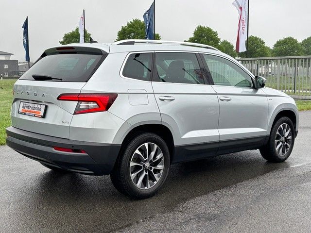 Karoq 2.0 TDI DSG Drive 4x4 PANO AHK RFK ACC